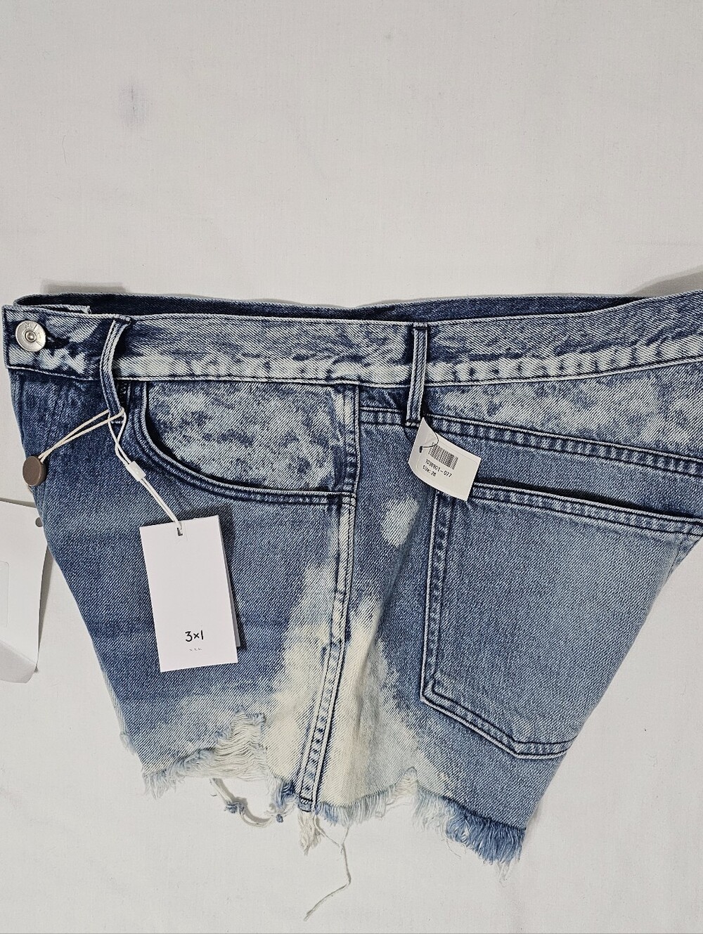 3x1 W2 Mason Denim Shorts Size 28 Vandal Acid Wash Distressed Cutoff NWT - Picture 3 of 9